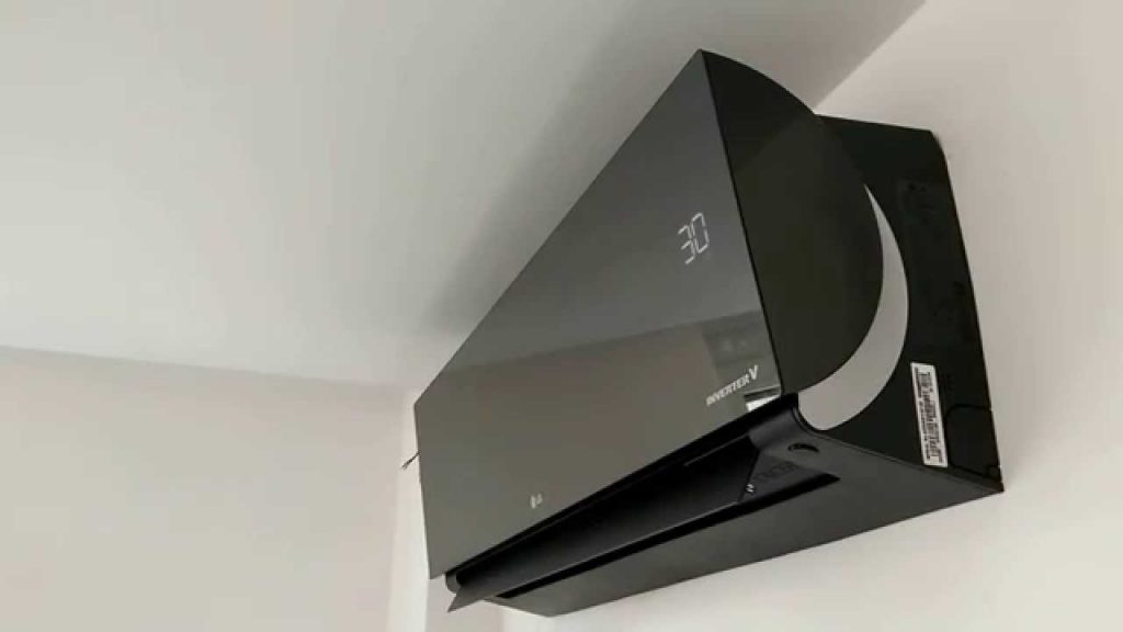 smart wall mount cooling system